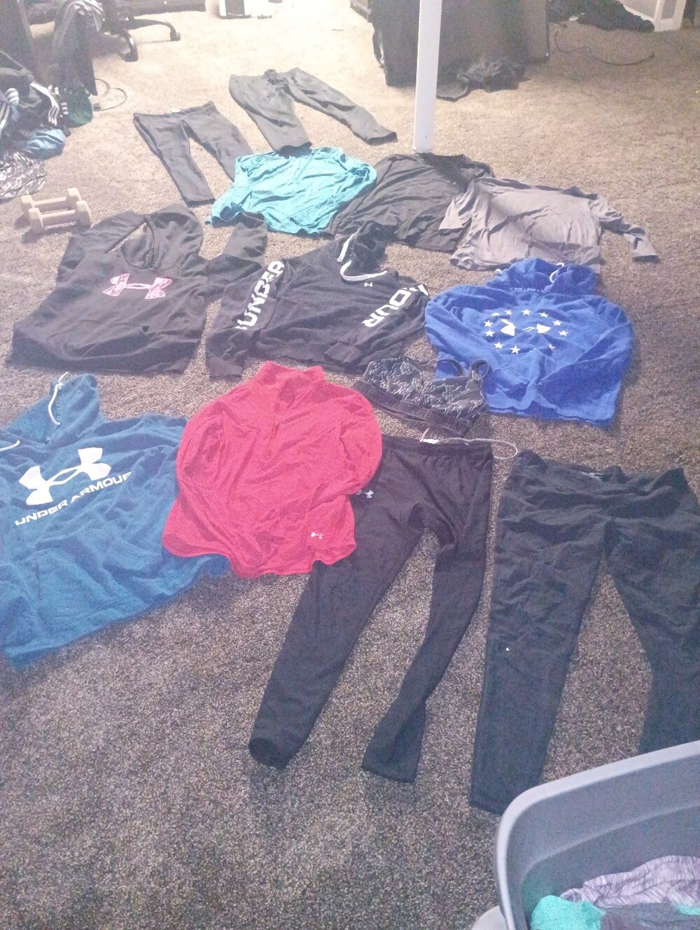 Under Armour Hoodies N Pants